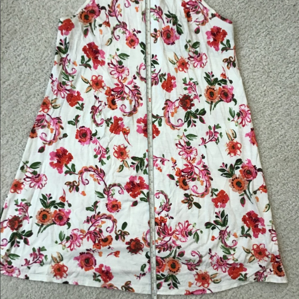Sundress - Picture 4 of 5